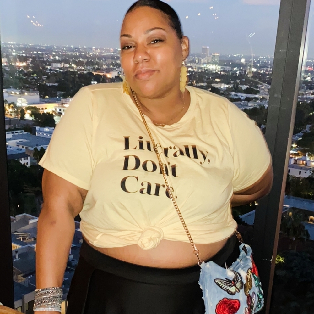 Meet your Posher, Tia